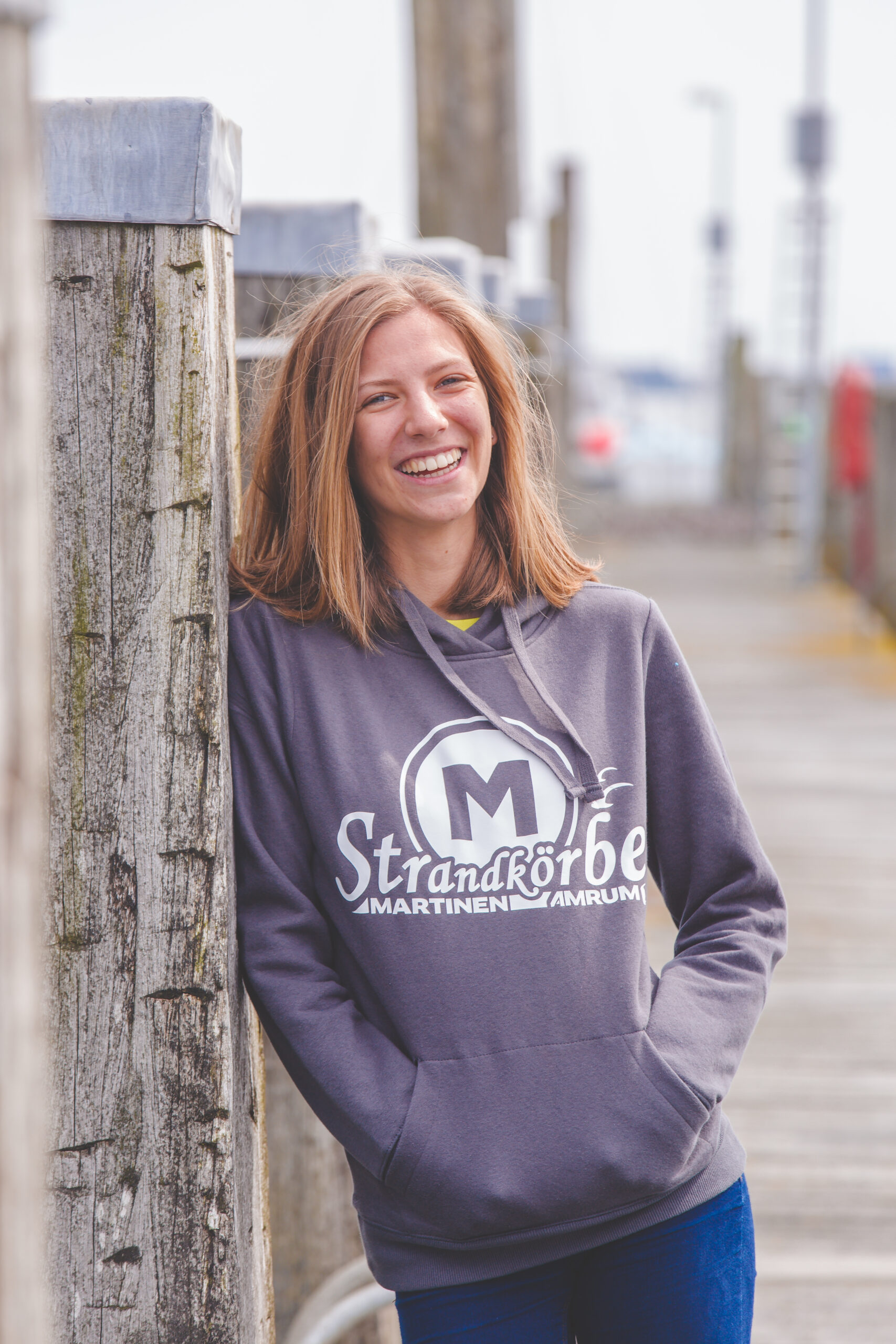 Sweat–Hoodie „Steife Brise“ Frauen [Digital] – Bild 4