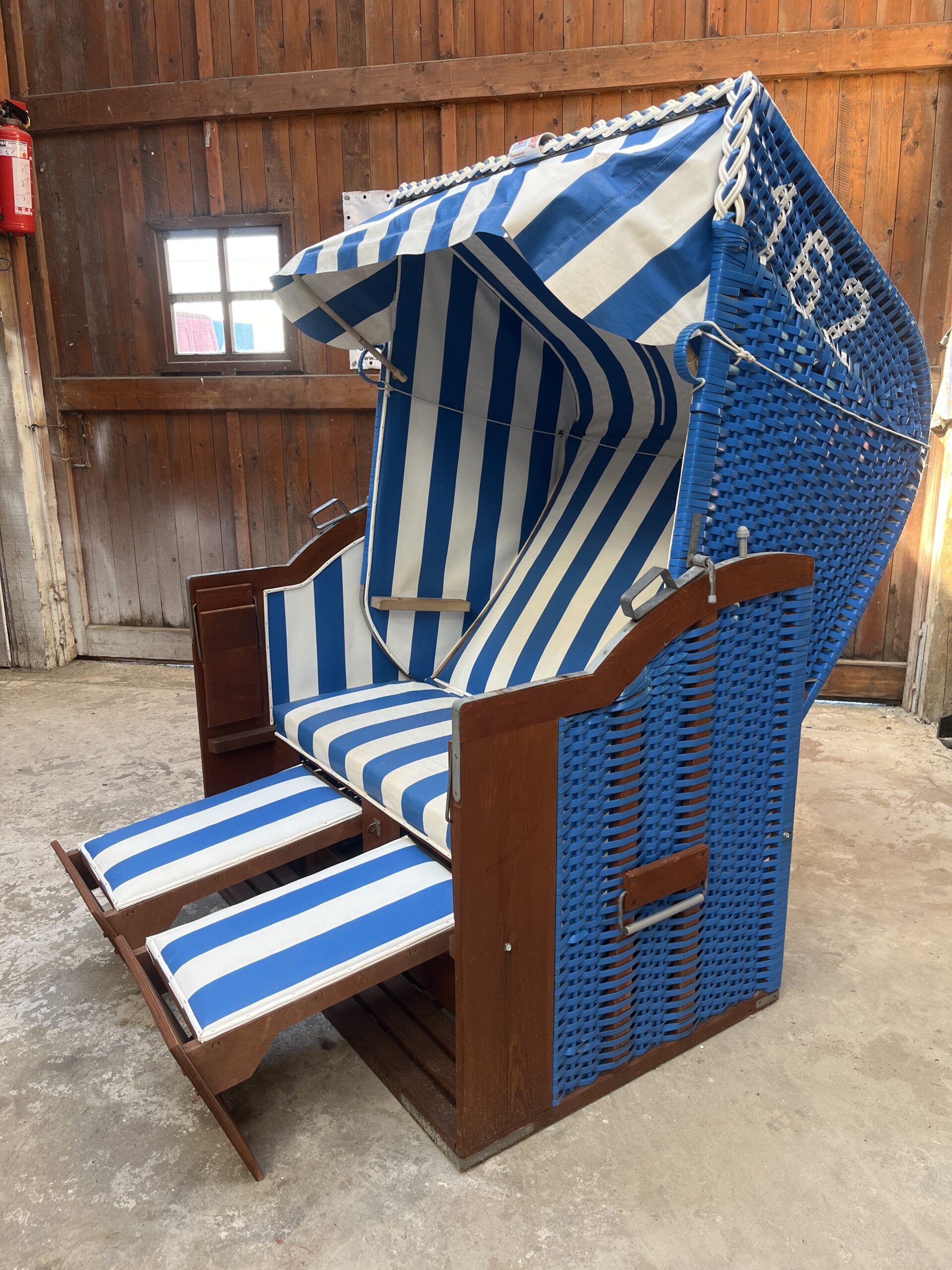 Strandkorb-M162-gebraucht-blau
